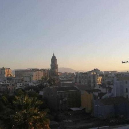 Apartamento En Pleno Centro De Malaga Luaran gambar